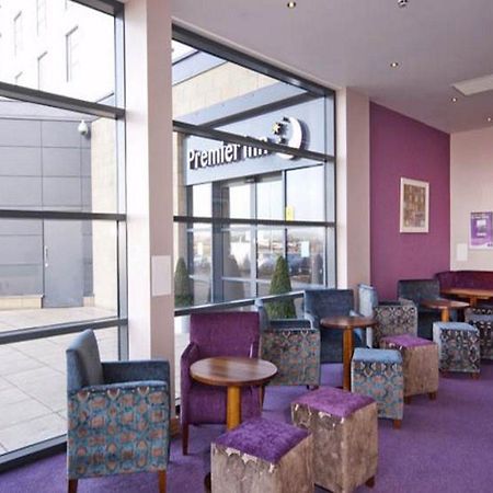 Premier Inn Edinburgh Park Exterior foto
